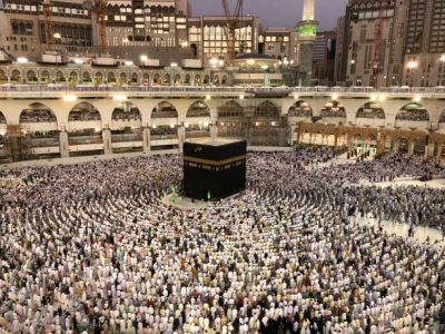 Gambar Kementerian Agama Mengusulkan Biaya Haji Sebesar 105 Juta Rupiah Untuk Tahun 2024.