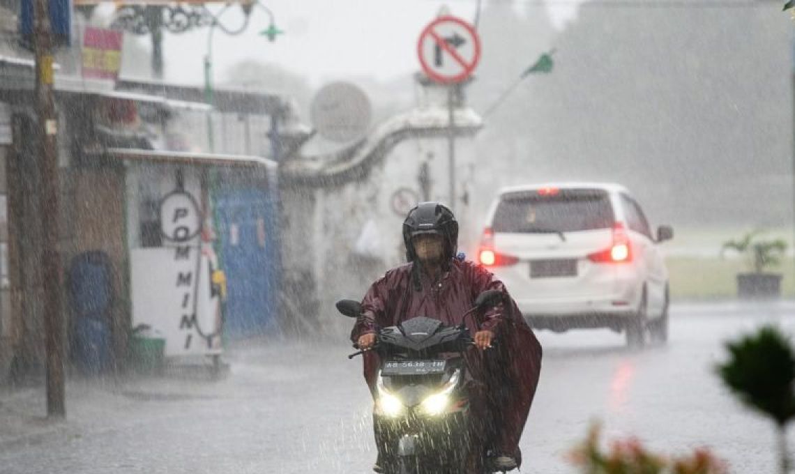BMKG: Sejumlah Provinsi Di Indonesia Berpotensi Diguyur Hujan Lebat